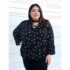 Black & White Dandelion Blouse